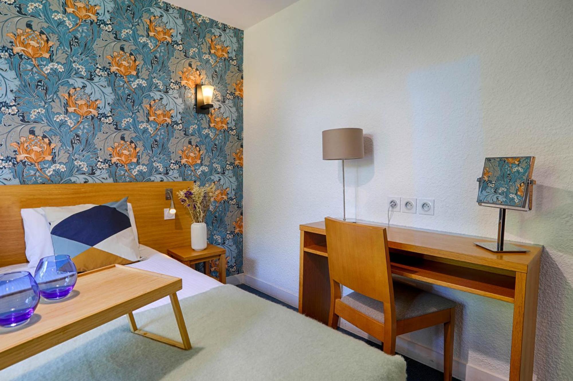 Hotel Le Branhoc - Brit Hotel โอเร ภายนอก รูปภาพ